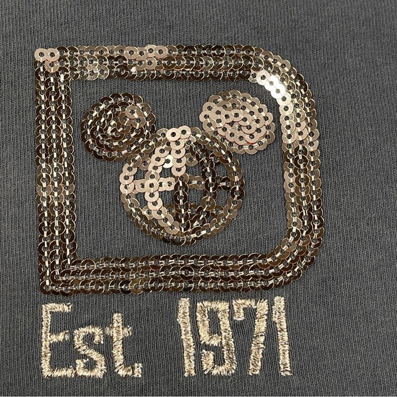 DISNEY Women's Rose Gold Sequin Long Sleeve T-Shirt Mickey Mouse Size XS - Picture 3 of 9